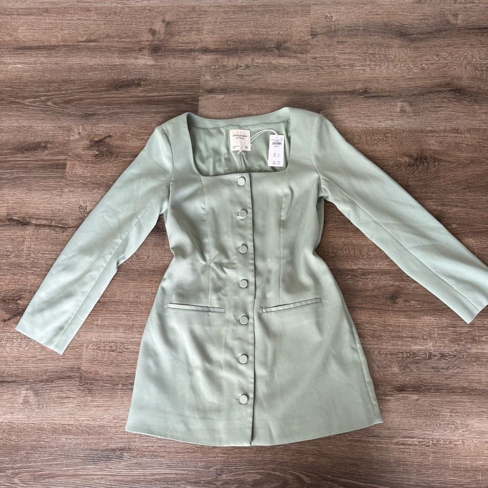 NWT Abercrombie & Fitch Mara Longsleeve Mini Dress - Picture 2 of 3